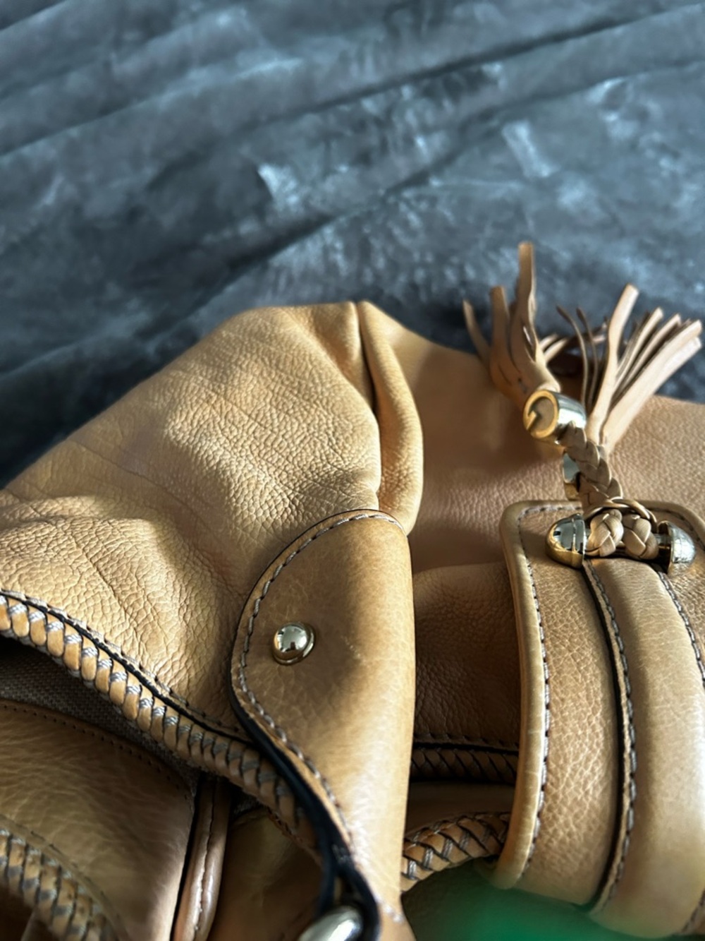 Gucci Camel Leather Tassel Shoulder Bag - Picture 10 of 16